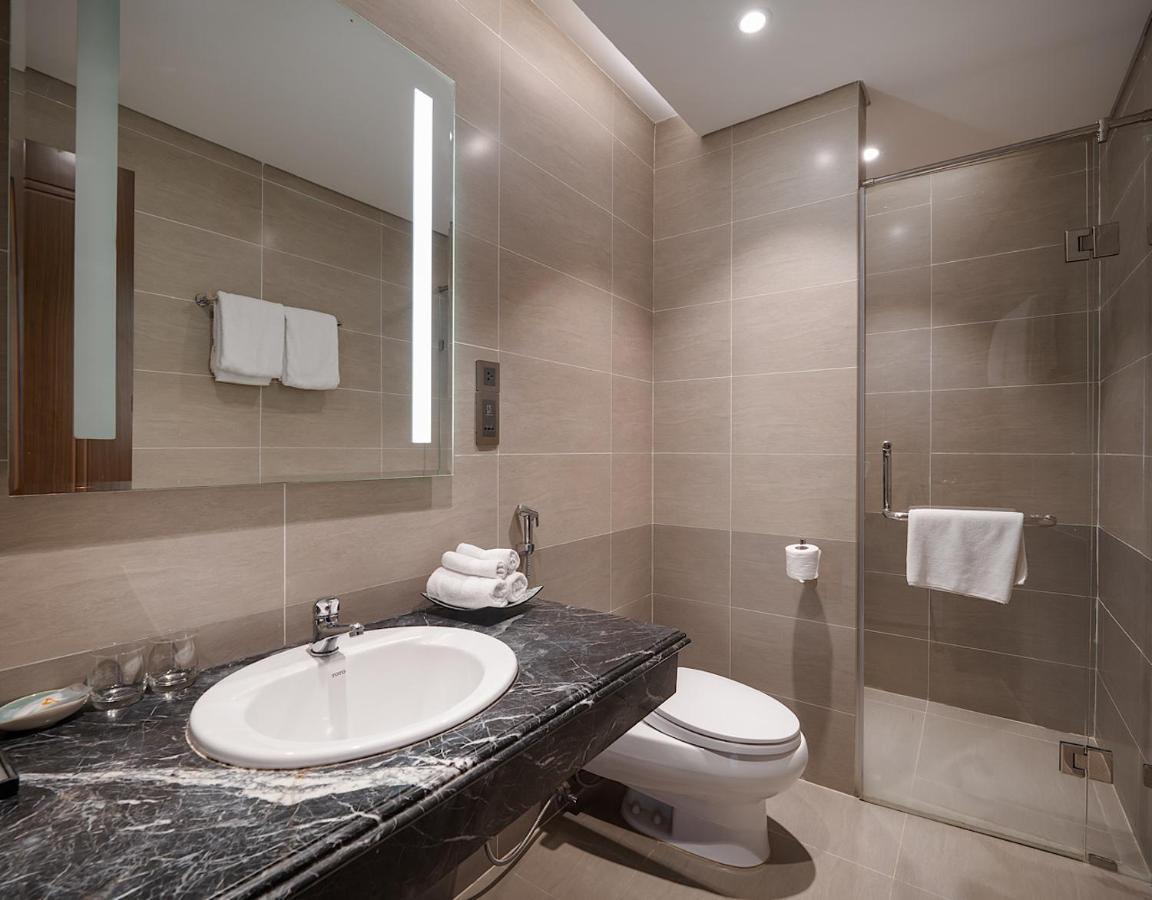 Luxury Apartment In Altara Building With Ocean View Da Nang Exterior photo